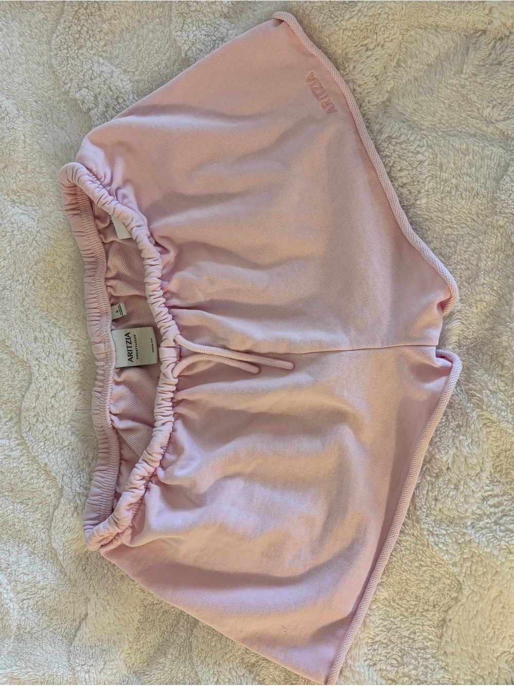 Aritzia Terry Sweatfleece Mega Flutter™ Micro Short - Picture 3 of 4